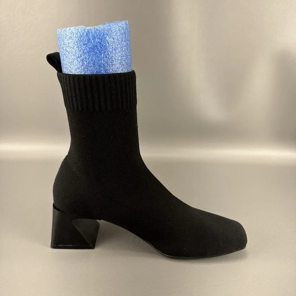 VIVAIA Regina Pro Square Toe Water Repellent Block Heel Boots EU 37 US 6.5 Knit